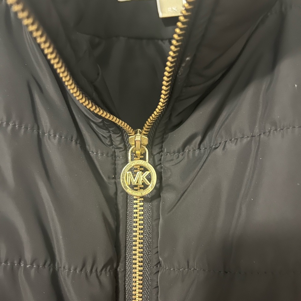 Michael Kors black puffy vest women’s 2X